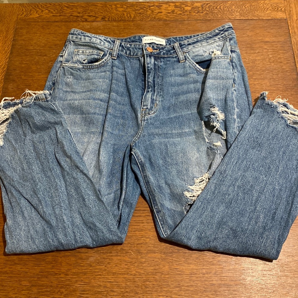 Flying Monkey ultra distressed straight legged jeans